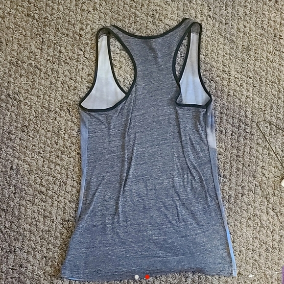 Hot Topic wolf tank top - Picture 2 of 2